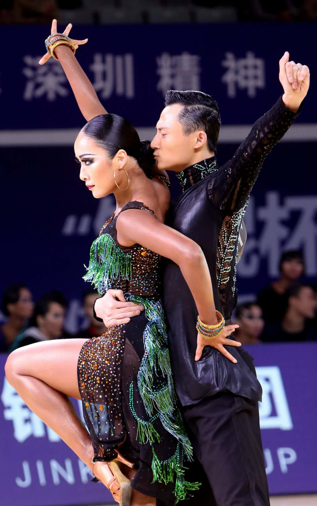 2017中国体育舞蹈公开系列总决赛深圳南山上演